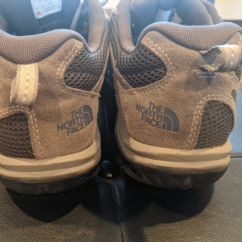 Women's The North Face trail shoes - Picture 5 of 9
